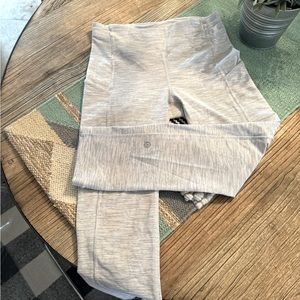 Lululemon Cropped Leggings
